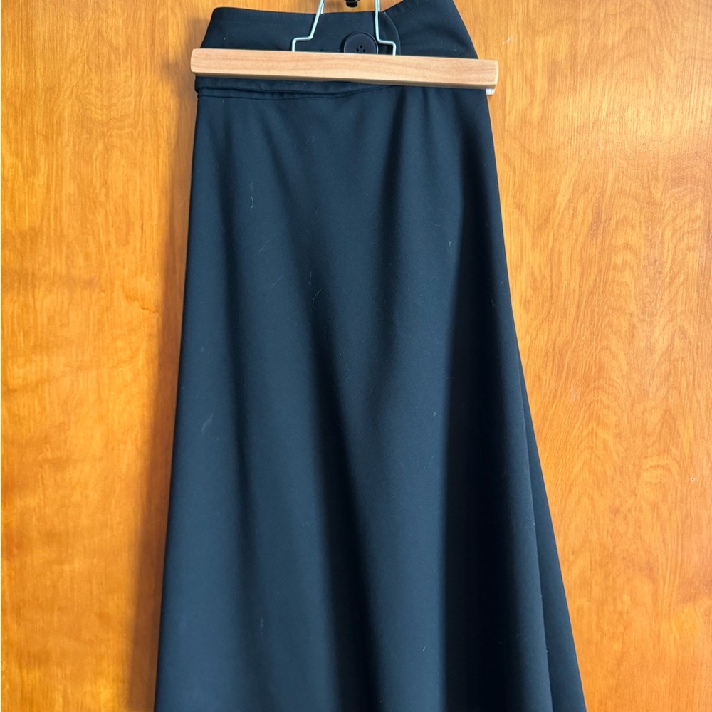 Talbots Black Knee Length  A-line Skirt Casual or Work Wear